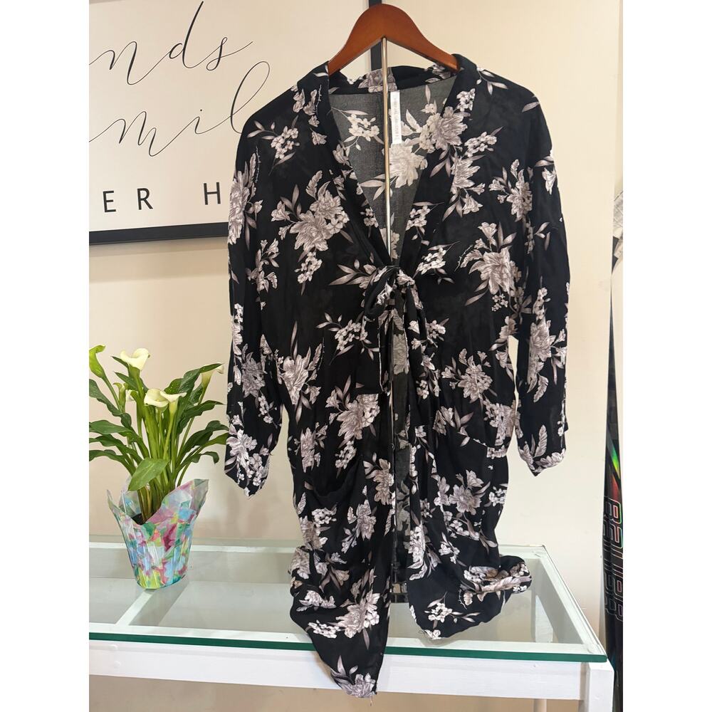 Spiritual Gangster Loungewear Robe OS